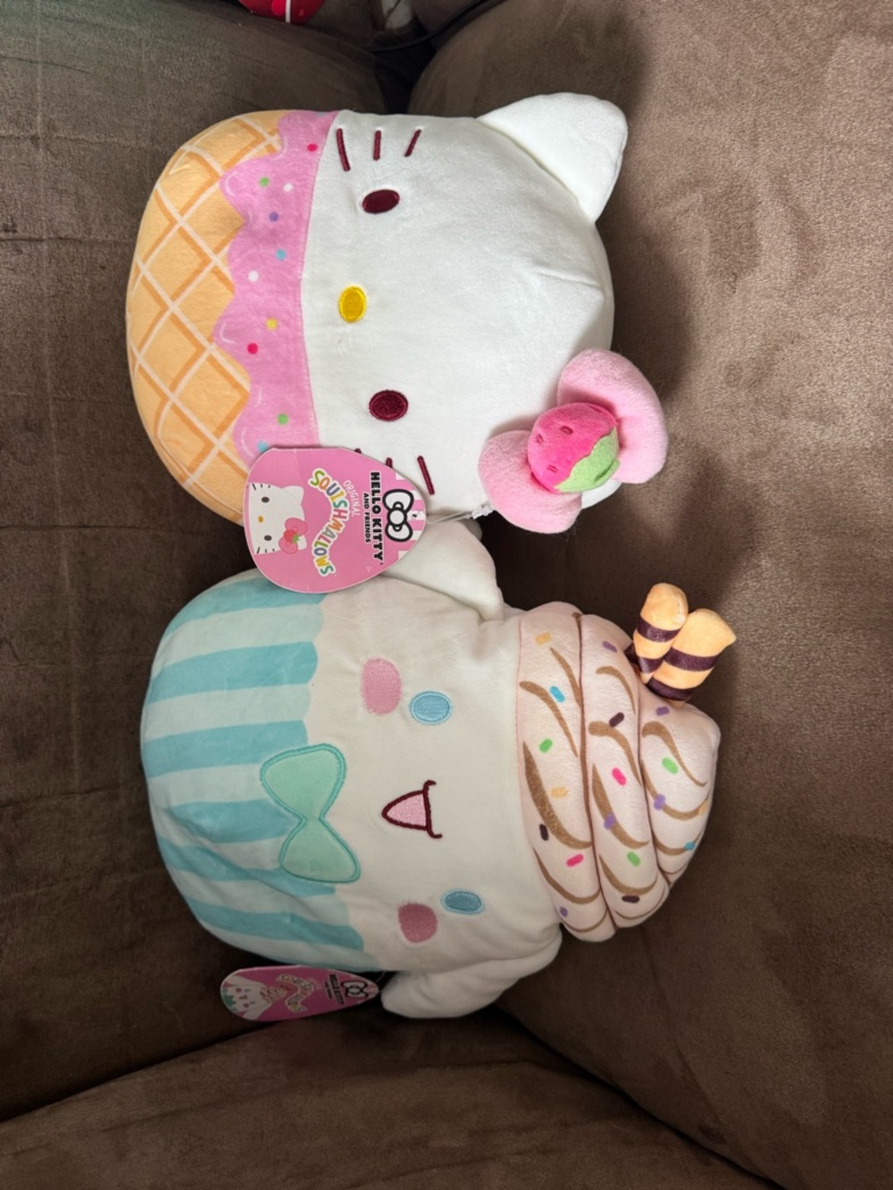Squishmallow Hello Kitty and CinnamonRoll ice-cream squishmallows